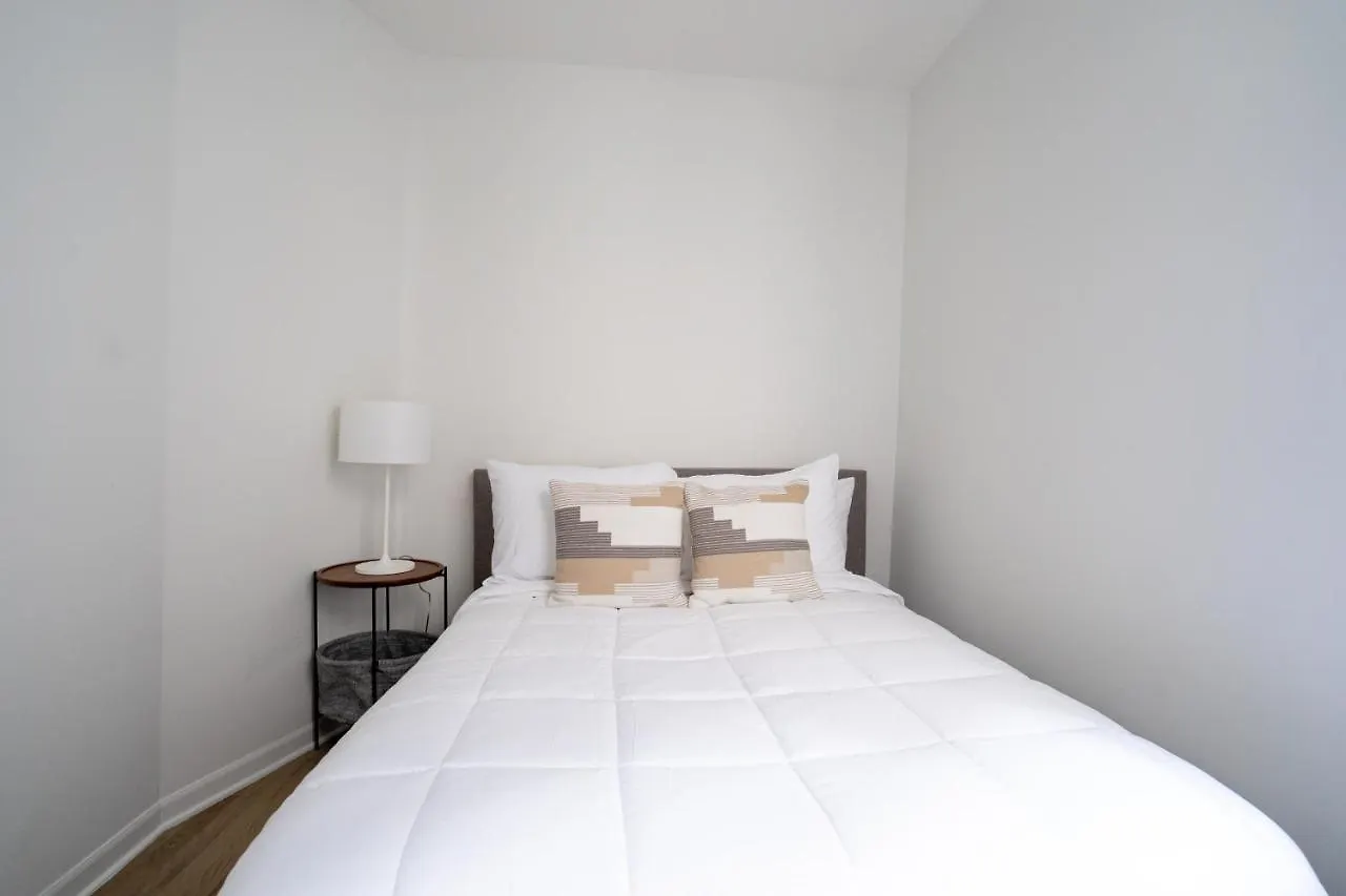 Chelsea South 30 Day Stays New York